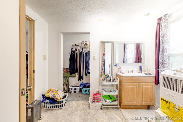 450770 E 960 Road S, Vian, OK 74962