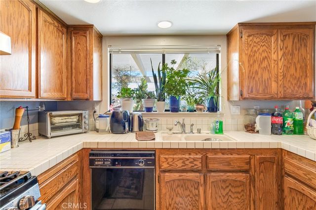 21798 Ridgedale Drive, Lake Mathews, CA 92570