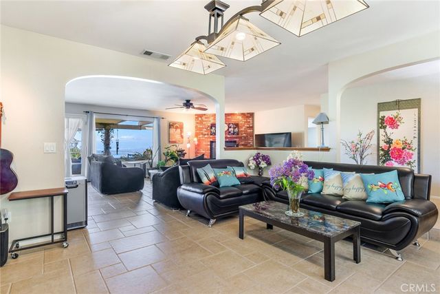 21798 Ridgedale Drive, Lake Mathews, CA 92570