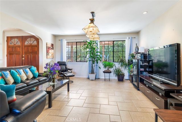 21798 Ridgedale Drive, Lake Mathews, CA 92570