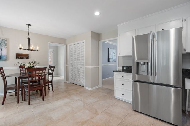 6017 Bethany Blvd, Nashville, TN 37221