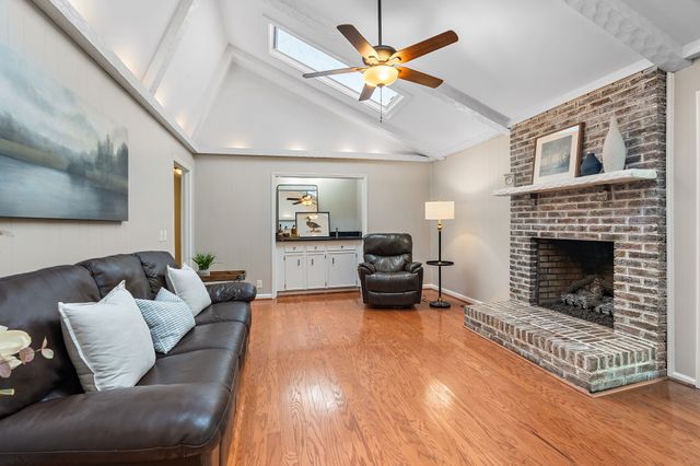 6017 Bethany Blvd, Nashville, TN 37221