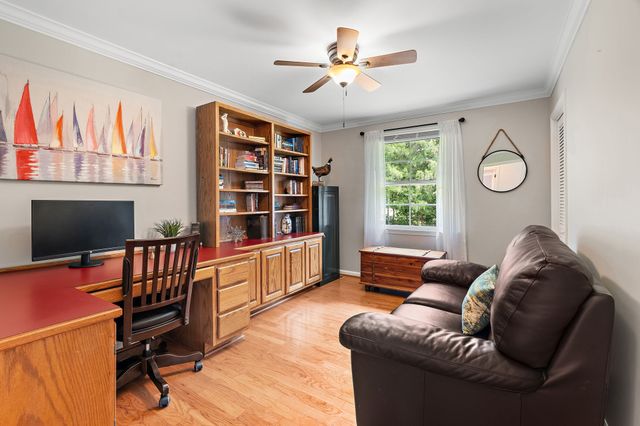 6017 Bethany Blvd, Nashville, TN 37221