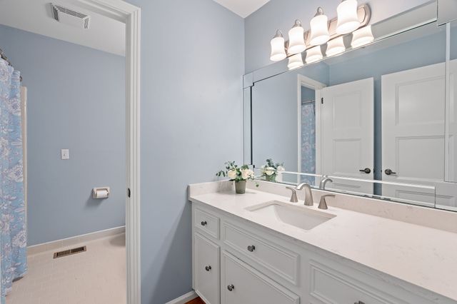 6017 Bethany Blvd, Nashville, TN 37221