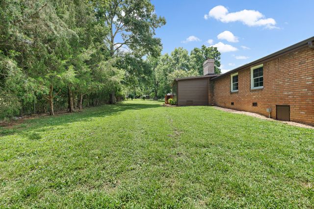 6017 Bethany Blvd, Nashville, TN 37221