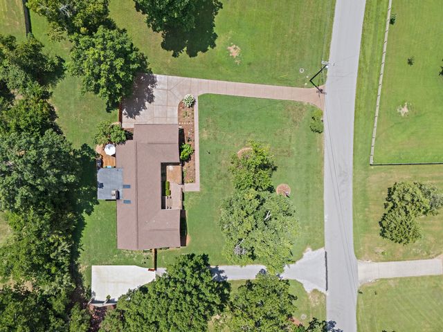 6017 Bethany Blvd, Nashville, TN 37221