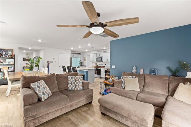 5284 Ironwood Drive, Winston-salem, NC 27127