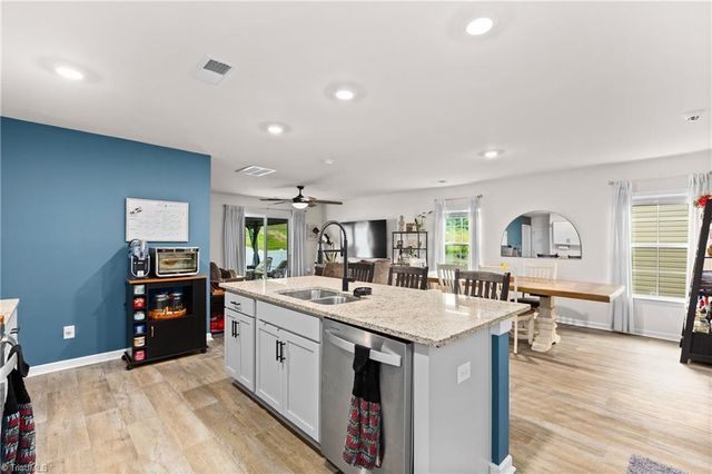 5284 Ironwood Drive, Winston-salem, NC 27127