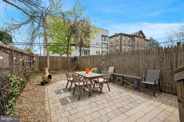 54 W HARVEY ST, Philadelphia, PA 19144