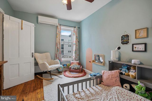 54 W HARVEY ST, Philadelphia, PA 19144