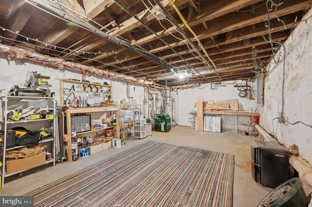 54 W HARVEY ST, Philadelphia, PA 19144