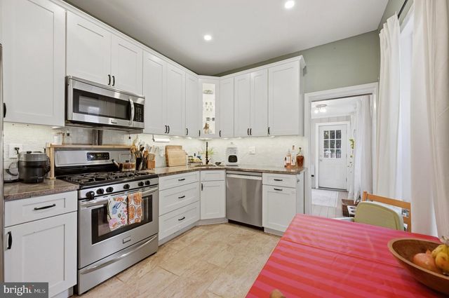 54 W HARVEY ST, Philadelphia, PA 19144