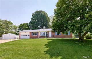 10900 Saint Boniface Lane, St Ann, MO 63074