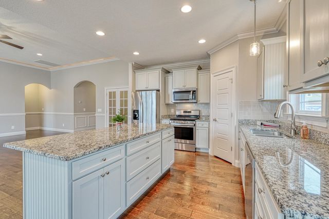 768 Sterling Drive, Boiling Springs, SC 29316