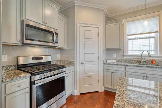 768 Sterling Drive, Boiling Springs, SC 29316