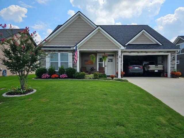 768 Sterling Drive, Boiling Springs, SC 29316