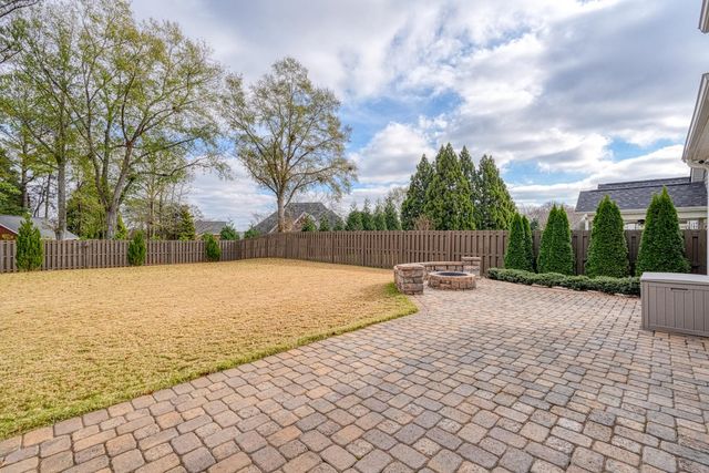 768 Sterling Drive, Boiling Springs, SC 29316