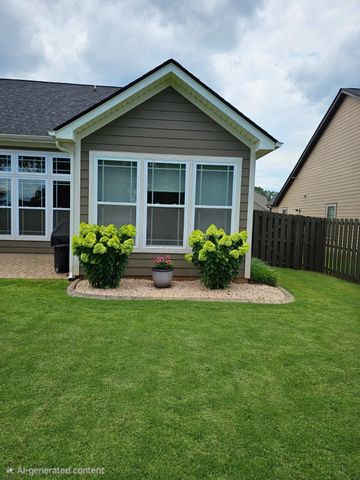 768 Sterling Drive, Boiling Springs, SC 29316