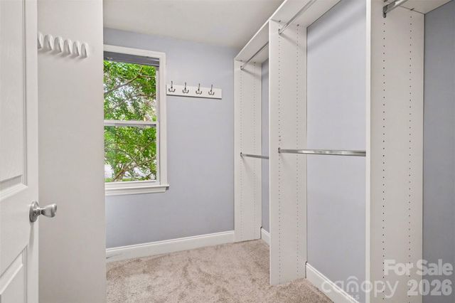 7111 Cedar Lake Court, Charlotte, NC 28226