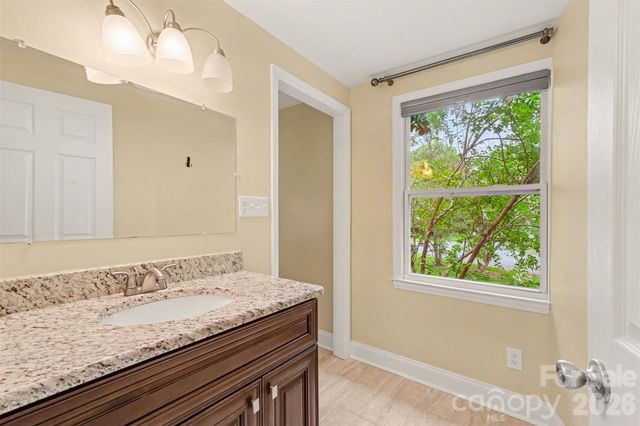 7111 Cedar Lake Court, Charlotte, NC 28226