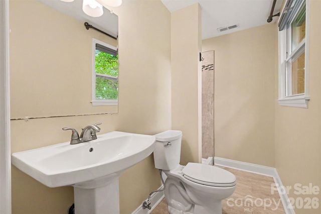 7111 Cedar Lake Court, Charlotte, NC 28226