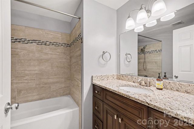 7111 Cedar Lake Court, Charlotte, NC 28226