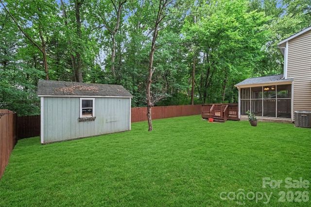 7111 Cedar Lake Court, Charlotte, NC 28226