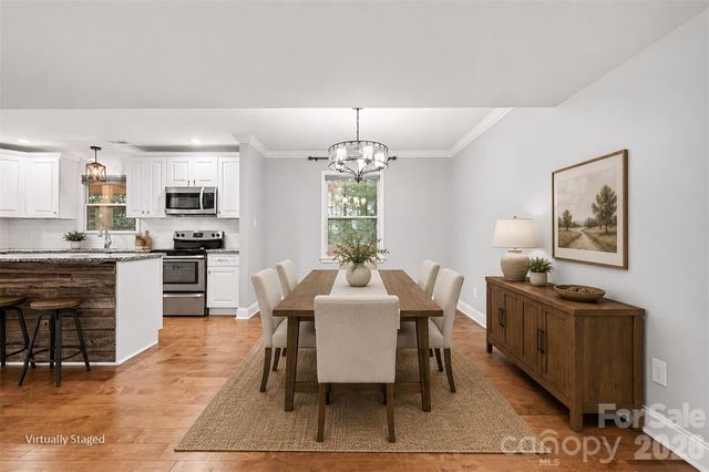 7111 Cedar Lake Court, Charlotte, NC 28226