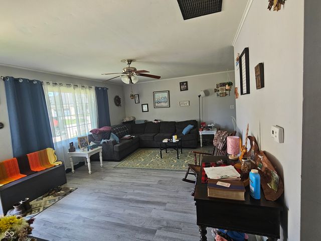 202 W Walnut Street, Bainbridge, IN 46105