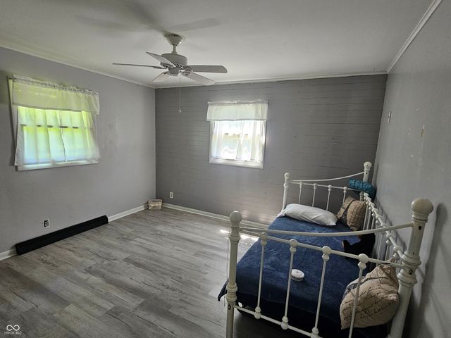202 W Walnut Street, Bainbridge, IN 46105