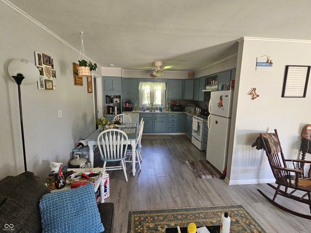 202 W Walnut Street, Bainbridge, IN 46105