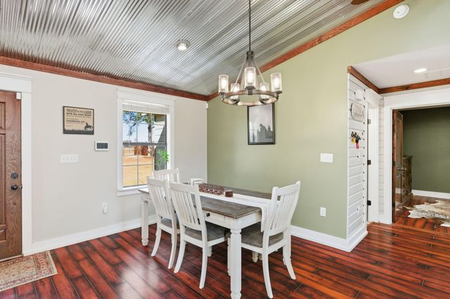 610 Jones Road, Crestview, FL 32536