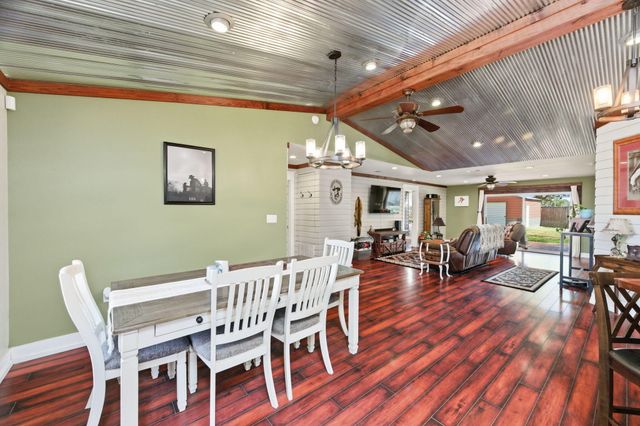 610 Jones Road, Crestview, FL 32536