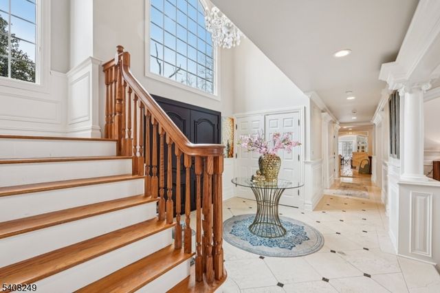 554 Hampton Hill Rd, Franklin Lakes Boro, NJ 07417