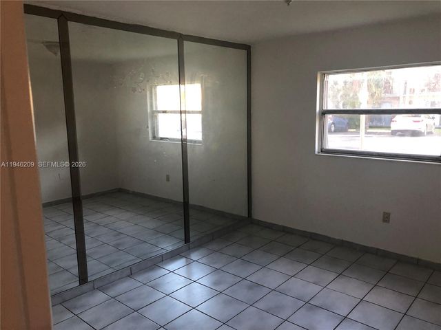 4301 NW South Tamiami Canal Dr 3-112, Miami, FL 33126