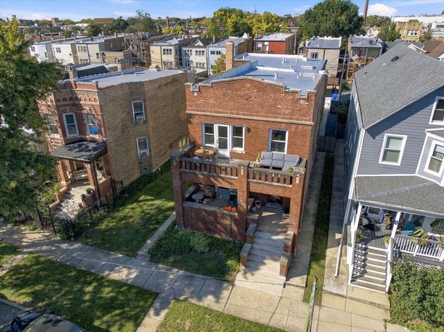 2446 N Springfield Avenue 2, Chicago, IL 60647