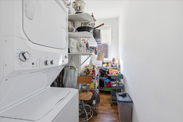 2446 N Springfield Avenue 2, Chicago, IL 60647