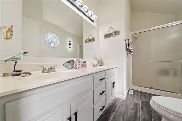 715 Shiloh Drive, Raymore, MO 64083