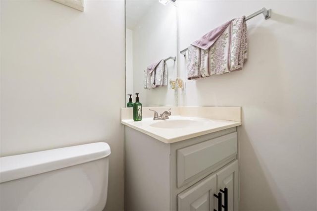 715 Shiloh Drive, Raymore, MO 64083
