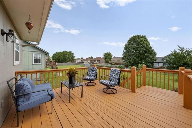 715 Shiloh Drive, Raymore, MO 64083
