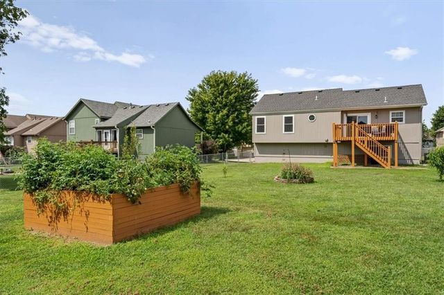 715 Shiloh Drive, Raymore, MO 64083