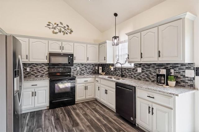 715 Shiloh Drive, Raymore, MO 64083