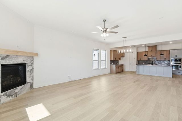 7004 Valley View Drive, Joshua, TX 76058