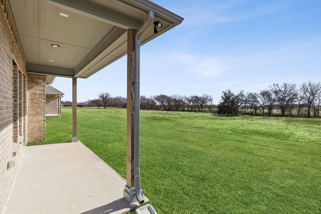 7004 Valley View Drive, Joshua, TX 76058