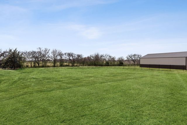 7004 Valley View Drive, Joshua, TX 76058