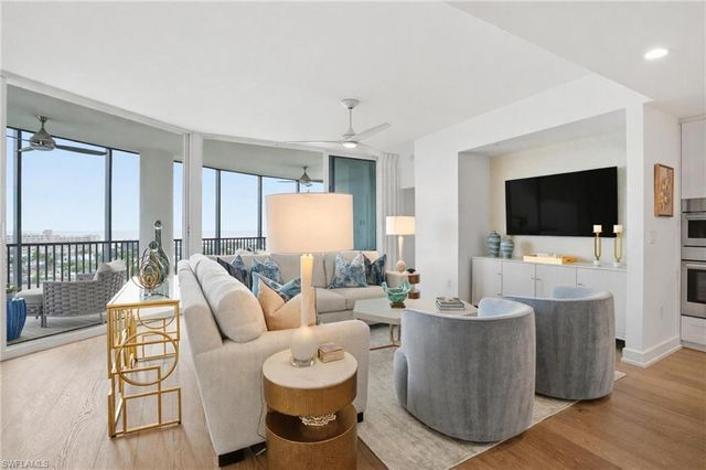 4142 Bay Beach LN 904, Fort Myers Beach, FL 33931