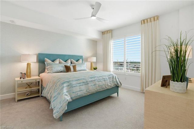 4142 Bay Beach LN 904, Fort Myers Beach, FL 33931