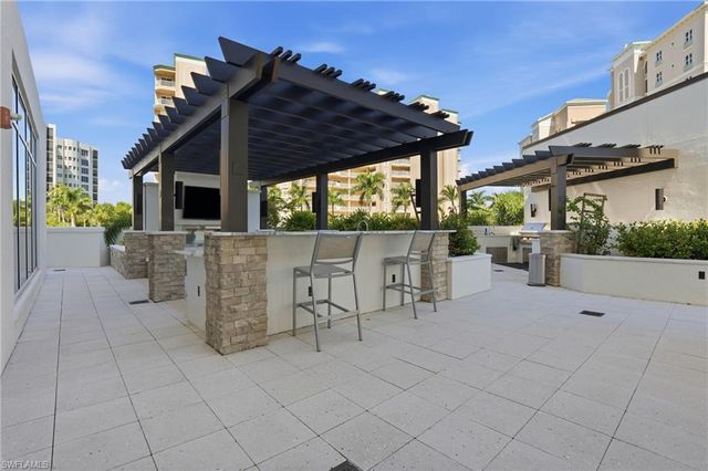 4142 Bay Beach LN 904, Fort Myers Beach, FL 33931