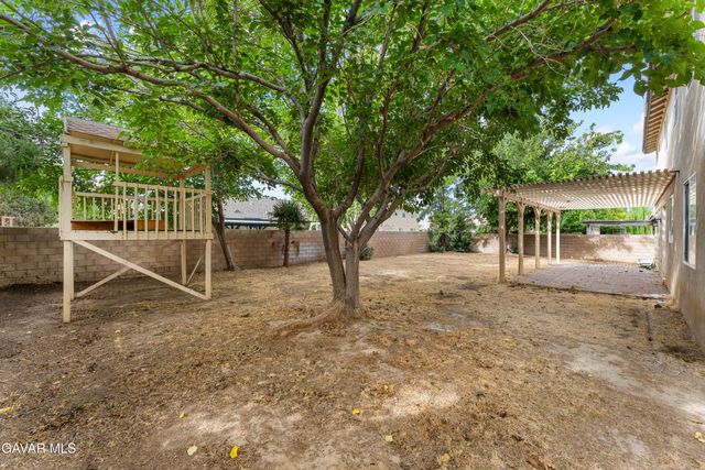 1606 Regents Street, Lancaster, CA 93534