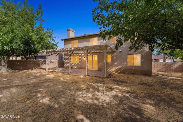 1606 Regents Street, Lancaster, CA 93534